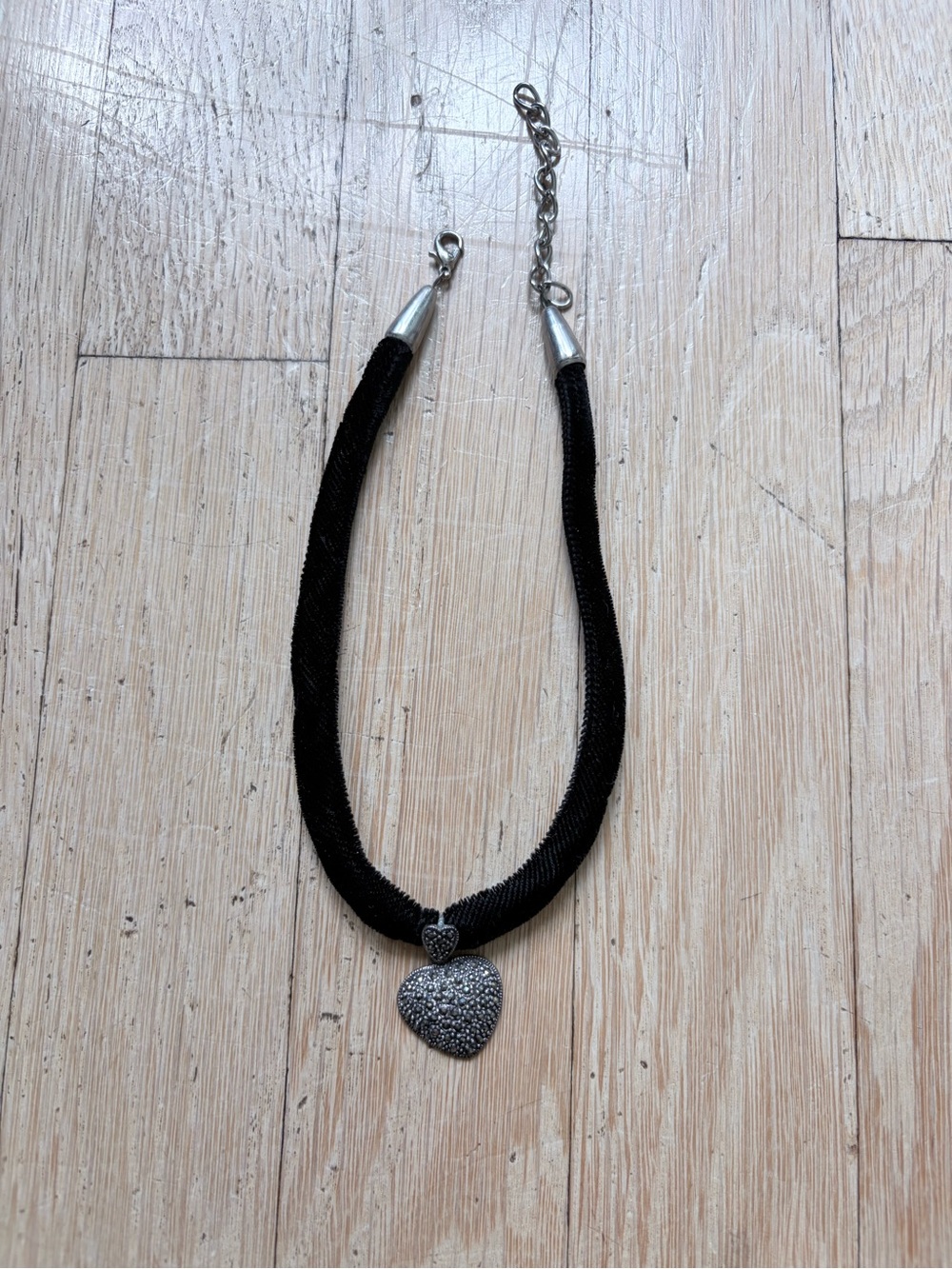 Marcasite Heart Pendant Chocker Necklace - Unbranded Elegant Women's Jewelry